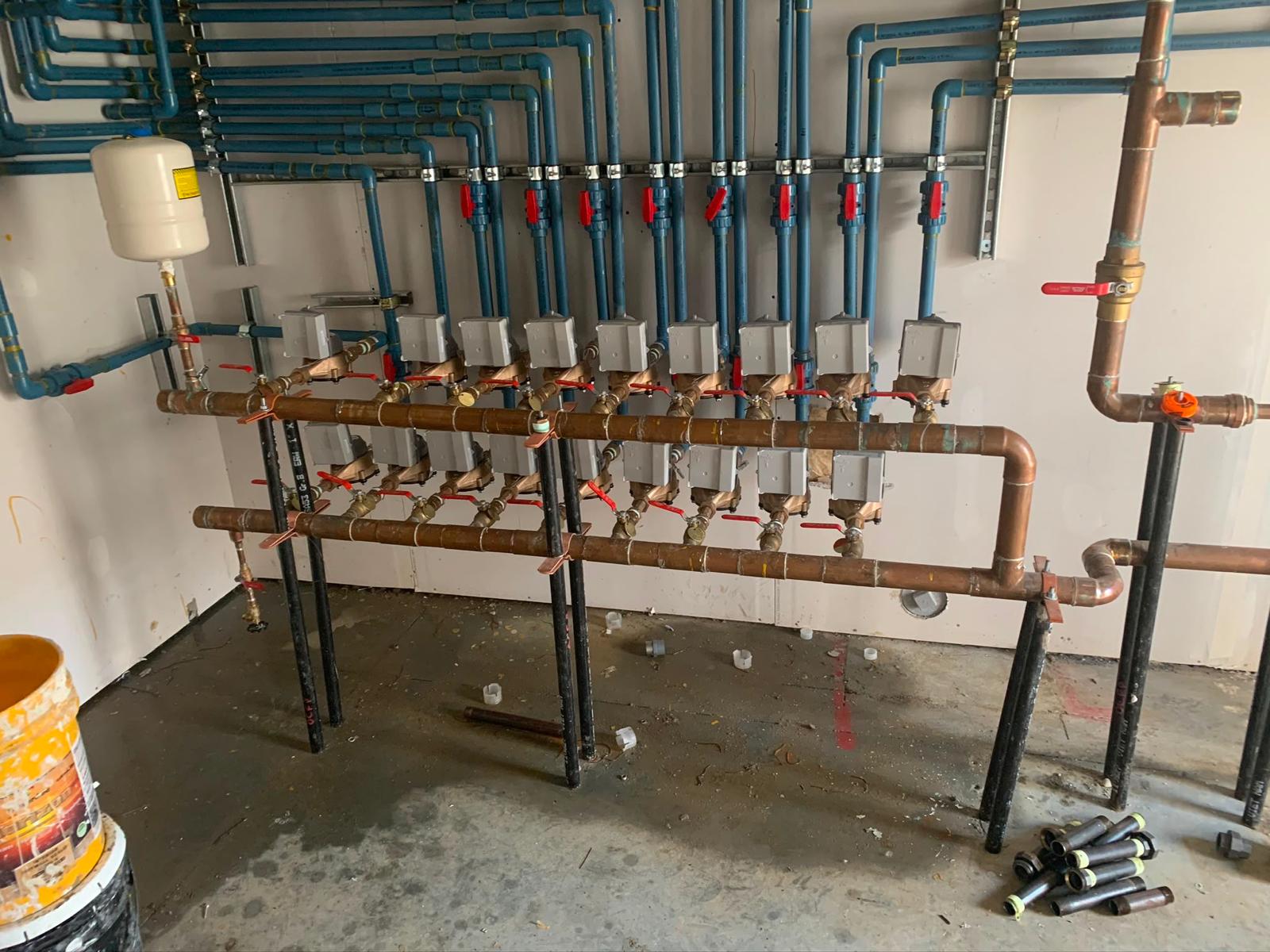 Copper and PEX manifold installation